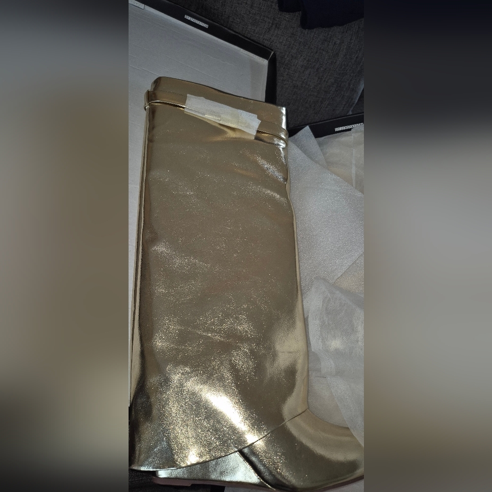 Fashion Nova Gold Heeled Boots
